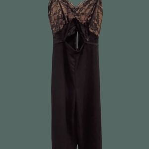 Elegant Black Lace Women's Sleepwear